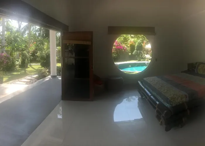 Villa Rizki Candidasa